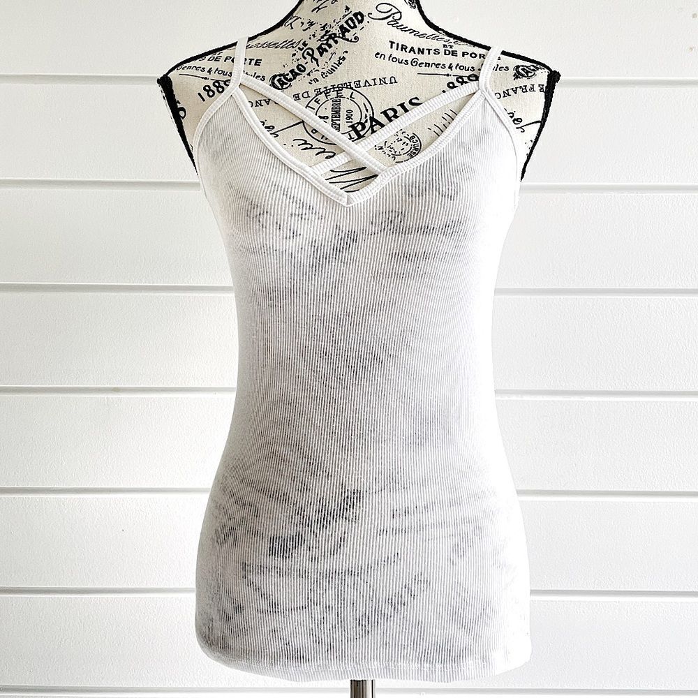 Bozollo Juniors White Ribbed Caged Tank Top Size Medium Like New Condition